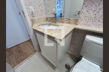 Apartamento à venda com 67m², 2 quartos e 1 vagaBanheiro da Suíte