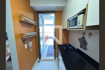 Apartamento à venda com 67m², 2 quartos e 1 vagaCozinha