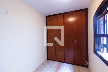 Casa à venda com 150m², 3 quartos e 2 vagas Casa à venda com 150m², 3 quartos e 2 vagasQuarto 2