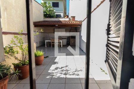 Casa à venda com 150m², 3 quartos e 2 vagas Casa à venda com 150m², 3 quartos e 2 vagasVista