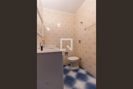 Casa à venda com 150m², 3 quartos e 2 vagas Casa à venda com 150m², 3 quartos e 2 vagasBanheiro