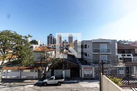 Casa à venda com 150m², 3 quartos e 2 vagas Casa à venda com 150m², 3 quartos e 2 vagasVista