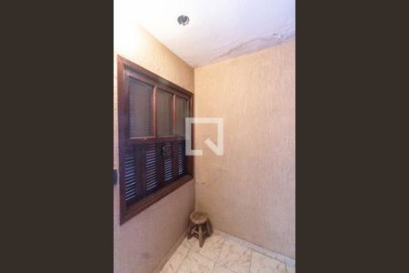 Casa à venda com 150m², 3 quartos e 2 vagas Casa à venda com 150m², 3 quartos e 2 vagasQuarto de serviço