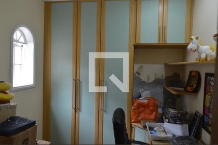 Casa de condomínio à venda com 141m², 4 quartos e 2 vagas Casa de condomínio à venda com 141m², 4 quartos e 2 vagasEscritório