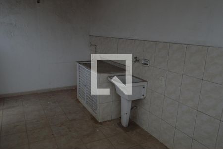 Casa de condomínio à venda com 141m², 4 quartos e 2 vagas Casa de condomínio à venda com 141m², 4 quartos e 2 vagasTerraço