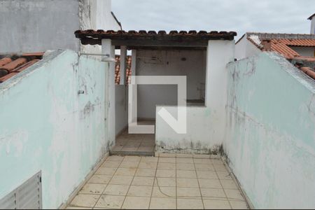 Casa de condomínio à venda com 141m², 4 quartos e 2 vagas Casa de condomínio à venda com 141m², 4 quartos e 2 vagasTerraço