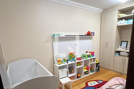 Casa de condomínio à venda com 141m², 4 quartos e 2 vagas Casa de condomínio à venda com 141m², 4 quartos e 2 vagasQuarto 1