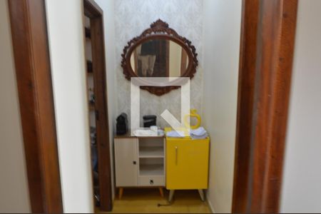 Casa de condomínio à venda com 141m², 4 quartos e 2 vagas Casa de condomínio à venda com 141m², 4 quartos e 2 vagasEscritório