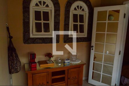 Casa de condomínio à venda com 141m², 4 quartos e 2 vagas Casa de condomínio à venda com 141m², 4 quartos e 2 vagasVaranda da Suíte