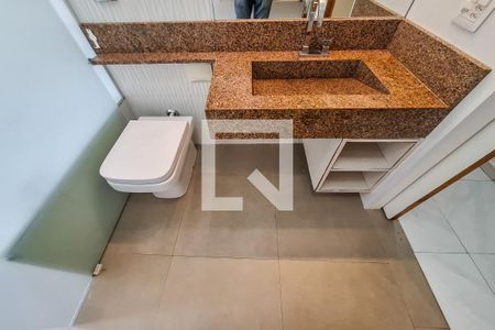 Casa à venda com 200m², 3 quartos e 3 vagasBanheiro 2