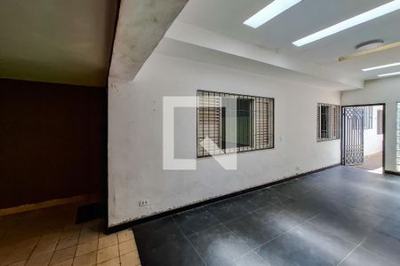 Casa à venda com 200m², 3 quartos e 3 vagasGaragem