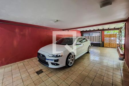 Casa à venda com 200m², 3 quartos e 3 vagasGaragem