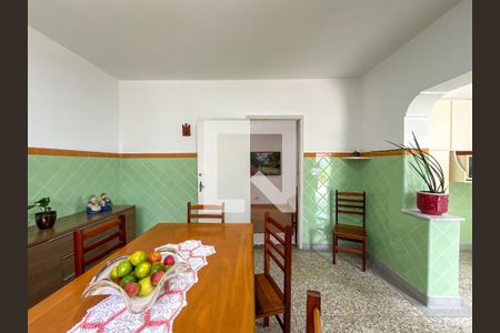 Casa à venda com 226m², 3 quartos e 3 vagasCozinha