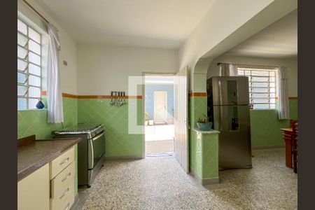 Casa à venda com 226m², 3 quartos e 3 vagasCozinha