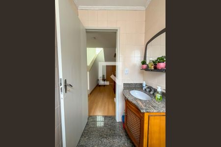 Casa à venda com 226m², 3 quartos e 3 vagasLavabo