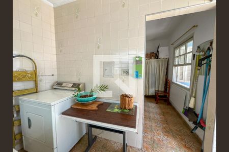 Casa à venda com 226m², 3 quartos e 3 vagasÁrea de Serviço