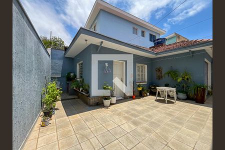 Casa à venda com 226m², 3 quartos e 3 vagasQuintal