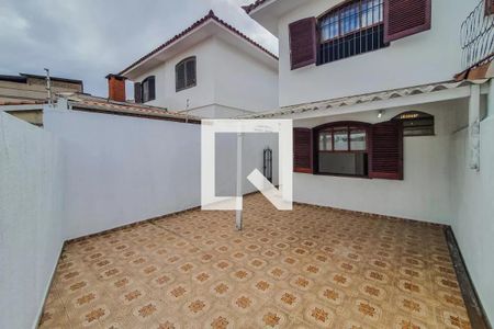 Casa à venda com 150m², 3 quartos e 2 vagas Casa à venda com 150m², 3 quartos e 2 vagasÁrea comum