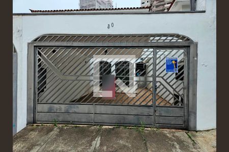 Casa à venda com 150m², 3 quartos e 2 vagas Casa à venda com 150m², 3 quartos e 2 vagasFachada