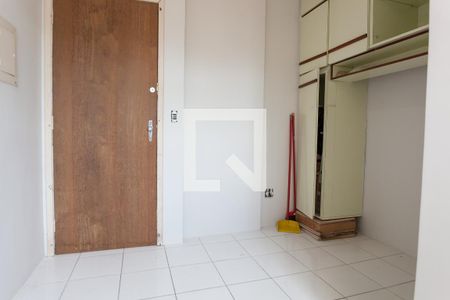Apartamento para alugar com 86m², 2 quartos e 1 vagaÁrea de Serviço