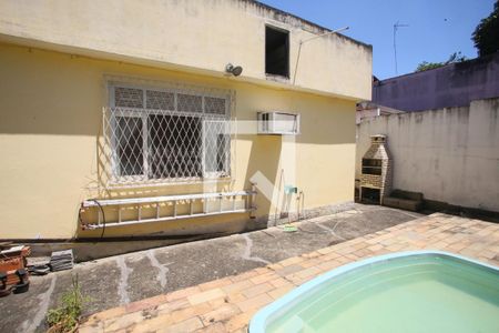 Casa à venda com 300m², 4 quartos e 3 vagasPiscina