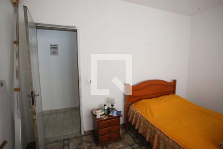 Casa à venda com 300m², 4 quartos e 3 vagasQuarto 2