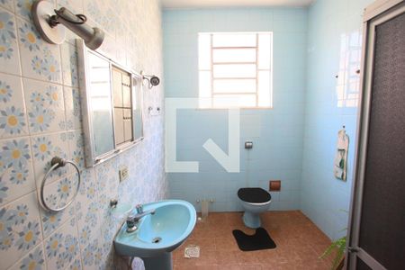 Casa à venda com 300m², 4 quartos e 3 vagasBanheiro Social