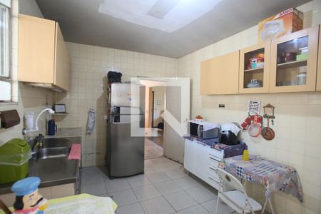 Casa à venda com 300m², 4 quartos e 3 vagasCozinha