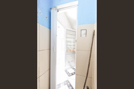 Casa à venda com 100m², 2 quartos e sem vaga Casa à venda com 100m², 2 quartos e sem vagaBanheiro da Suíte