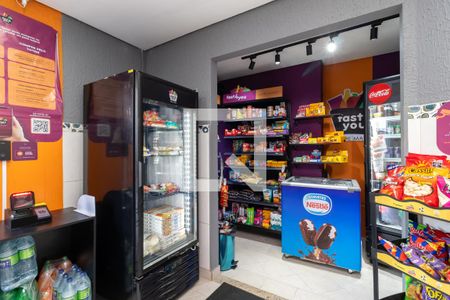 Apartamento à venda com 53m², 2 quartos e 1 vagaMercado 24h