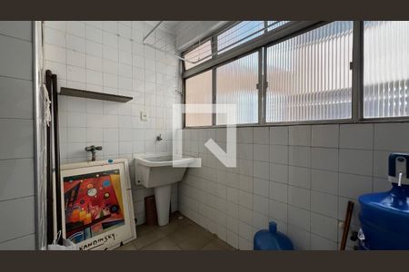 Apartamento à venda com 85m², 2 quartos e 1 vagaÁrea de Serviço