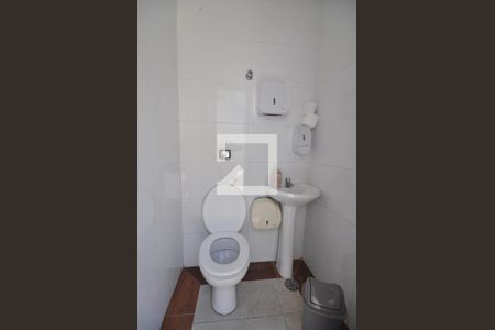 Casa à venda com 240m², 4 quartos e 3 vagasBanheiro de serviço