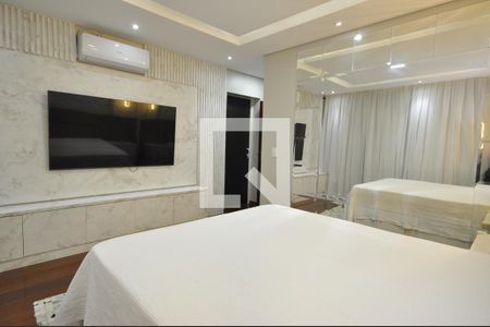 Casa à venda com 240m², 4 quartos e 3 vagasSuíte 1