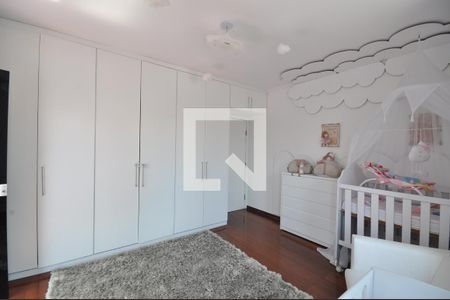 Casa à venda com 240m², 4 quartos e 3 vagasQuarto 4