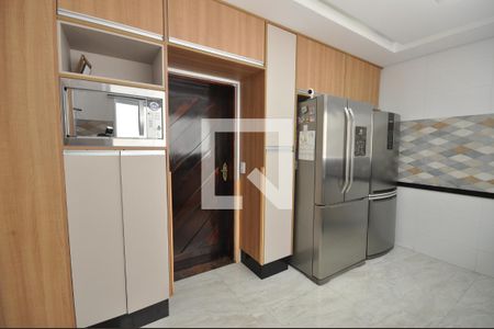 Casa à venda com 240m², 4 quartos e 3 vagasCozinha