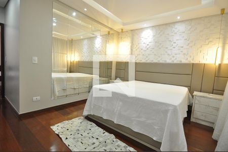 Casa à venda com 240m², 4 quartos e 3 vagasSuíte 1