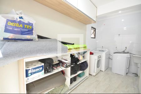 Casa à venda com 240m², 4 quartos e 3 vagasÁrea de Serviço