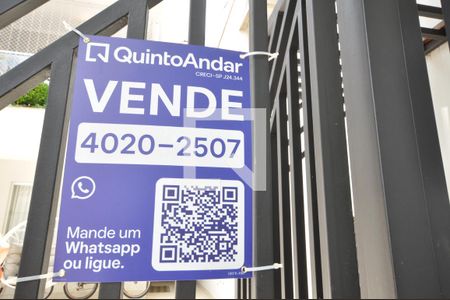 Casa à venda com 240m², 4 quartos e 3 vagasFachada