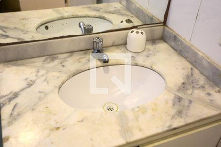 Apartamento para alugar com 48m², 2 quartos e 1 vagaBanheiro