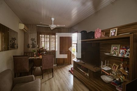 Sala de casa à venda com 2 quartos, 58m² em Hípica, Porto Alegre