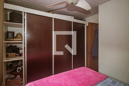 Casa à venda com 58m², 2 quartos e 2 vagas Casa à venda com 58m², 2 quartos e 2 vagasQuarto