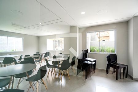 Apartamento para alugar com 39m², 2 quartos e 1 vaga Apartamento para alugar com 39m², 2 quartos e 1 vagaSalão de festas