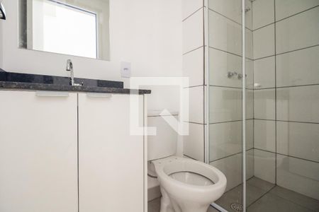 Banheiro de apartamento para alugar com 2 quartos, 39m² em Vila Carrão, São Paulo
