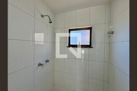 Apartamento à venda com 143m², 2 quartos e 3 vagasSuíte - Banheiro
