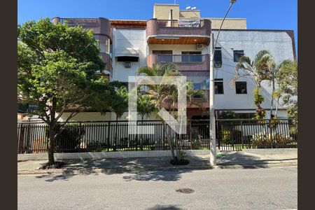 Apartamento à venda com 143m², 2 quartos e 3 vagasFachada