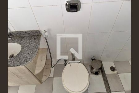 Apartamento à venda com 143m², 2 quartos e 3 vagasBanheiro Social