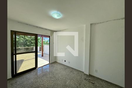Apartamento à venda com 143m², 2 quartos e 3 vagasSuíte
