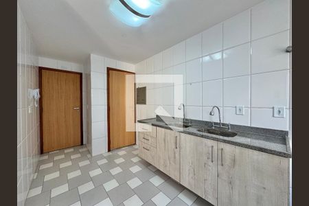 Apartamento à venda com 143m², 2 quartos e 3 vagasCozinha
