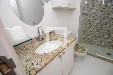 Apartamento à venda com 67m², 2 quartos e 1 vagaBanheiro Social