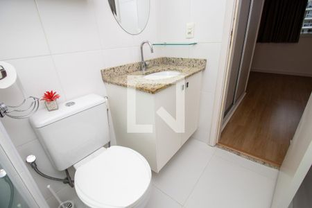 Apartamento à venda com 67m², 2 quartos e 1 vagaBanheiro quarto 2